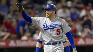 MLB: Freddie Freeman hace historia para un primera base de los Dodgers MLB: Freddie Freeman hace historia para un primera base de los Dodgers