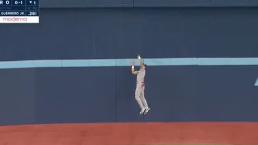 MLB: ¡Se quedó con las ganas! Jarren Duran le quitó un jonrón a Vladimir Guerrero Jr. (+Video)