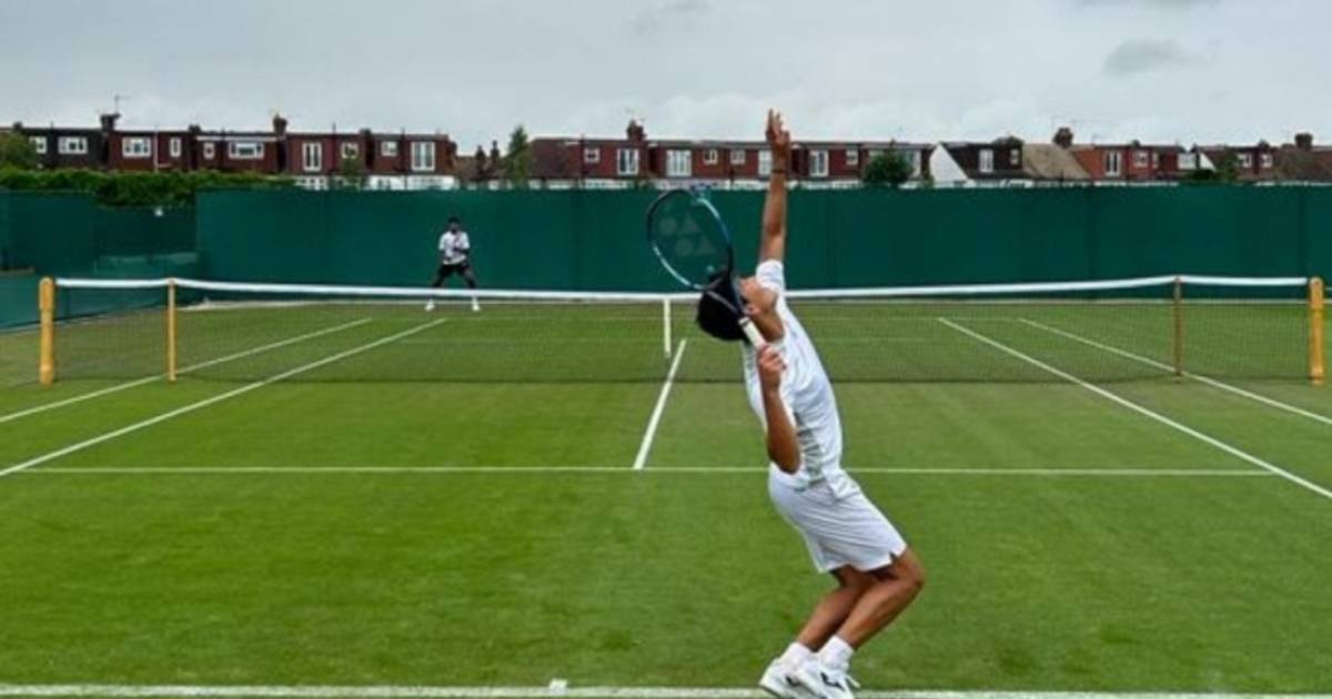 Ignacio Parisca inicia gira por el césped británico y competirá en