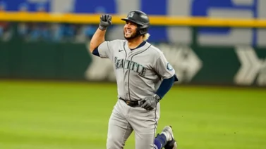 MLB: Eugenio Suárez le da esperanzas a los Marineros de Seattle con enorme jonrón (+Video)