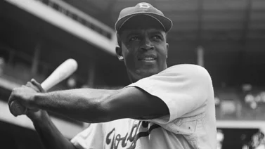 MLB: ¿Sabes cuánto costó el bate que Jackie Robinson usó en el Juego de Estrellas de 1949?