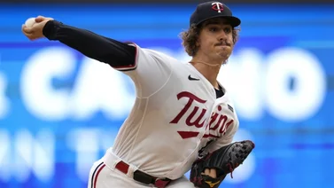 MLB: Joe Ryan reta la regla del reloj de lanzamiento contra Maikel García (+Video)