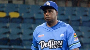 LMBP: José Offerman se lleva el premio a Manager del Año con Delfines de La Guaira