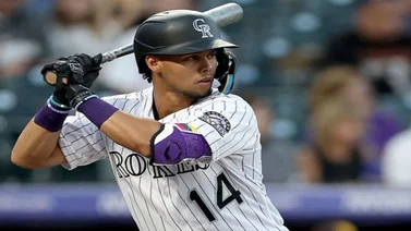 MLB:¡Soberbio! Ezequiel Tovar pone arriba a los Rockies con este estupendo cuadrangular (+video)