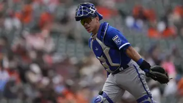 MLB: Freddy Fermín demuestra sus reflejos felinos con increíble atrapada (+Video) MLB: Freddy Fermín demuestra sus reflejos felinos con increíble atrapada (+Video)