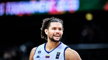 Michael Carrera refuerza al Movistar Estudiantes de la segunda división española Michael Carrera refuerza al Movistar Estudiantes de la segunda división española