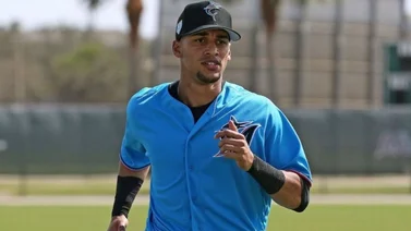 Jugador cubano abandona equipo de los Marlins de Miami