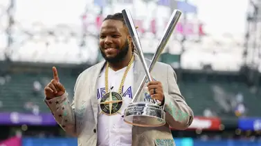 Vladimir Guerrero Jr. hace historia tras convertirse en el primer jugador en lograr este triple récord Vladimir Guerrero Jr. hace historia tras convertirse en el primer jugador en lograr este triple récord