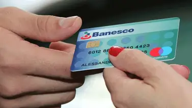 Este es el único requisito que necesitas para retirar la tarjeta de débito en Banesco Este es el único requisito que necesitas para retirar la tarjeta de débito en Banesco