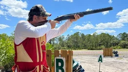 Franco De Andreis alarga su carrera en el tiro deportivo