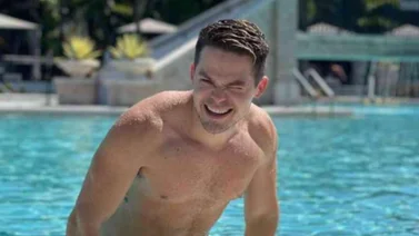 ¡Bien candente! Mira el "paquetazo" que se gasta el actor venezolano Willy Martin
