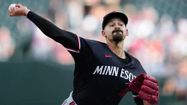 MLB: Pablo López no tuvo su mejor noche ante los Atléticos