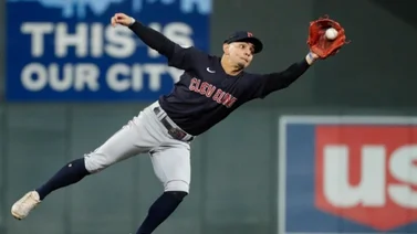 MLB: Andrés Giménez saca el brillo de su guante con esta jugada a la defensiva (+Video)