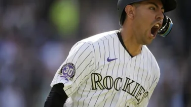 MLB: El mexicano Alan Trejo dejó en el terreno a los Yankees de Nueva York con este enorme batazo (+Video)