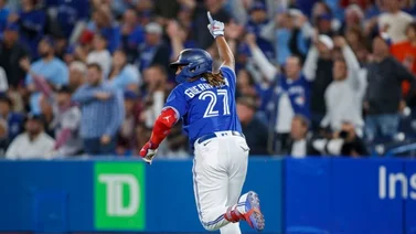 MLB: Vladimir Guerrero Jr cerca de ser líder de extrabases de los Azulejos de Toronto