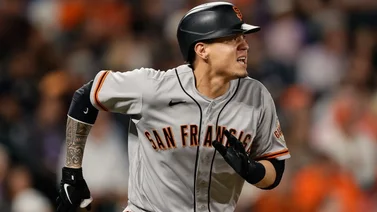 MLB: Wilmer Flores pegó su noveno cuadrangular de la actual zafra (+Video)