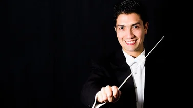 Un venezolano es el nuevo director asistente de la Orquesta Filarmónica de los Ángeles