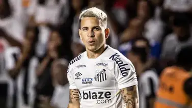 Yeferson Soteldo entrena sonriente mientras el Santos le busca una salida (+Video) Yeferson Soteldo entrena sonriente mientras el Santos le busca una salida (+Video)