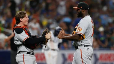 MLB: Los Orioles completan el golpe a Tampa Bay y le arrebatan el primer lugar
