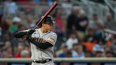 MLB: Wilmer Flores la saca lejos en el duelo ante Tigres de Detroit (+Video)
