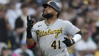 MLB: Carlos Santana da su primer juego multi jonrón desde 2022 MLB: Carlos Santana da su primer juego multi jonrón desde 2022