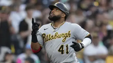 MLB: Carlos Santana supera a dos latinos y se mete entre los 10 peloteros ambidiestros con más jonrones MLB: Carlos Santana supera a dos latinos y se mete entre los 10 peloteros ambidiestros con más jonrones