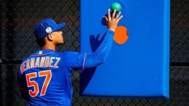 MLB: Elieser Hernández es activado por los Mets para la serie frente a los Yankees