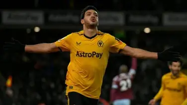 Raúl Jiménez se marcha del Wolves y firma con este equipo de la Premier League Raúl Jiménez se marcha del Wolves y firma con este equipo de la Premier League