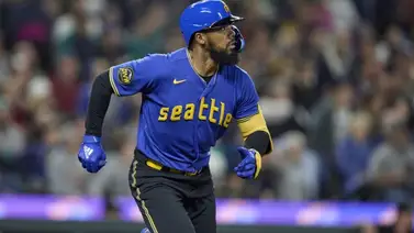 MLB ¿Deben los Marineros de Seattle cambiar a Teoscar Hernández? MLB ¿Deben los Marineros de Seattle cambiar a Teoscar Hernández?