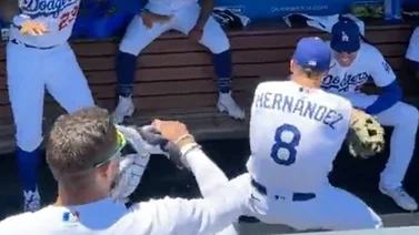 MLB: ¡Diversión asegurada! Kike Hernández llegó bailando a su primer partido con los Dodgers en 2023 (+Video)
