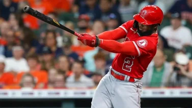 MLB: ¡Nadie lo detiene! Luis Rengifo continúa repartiendo batazos con los Angelinos (+Video)