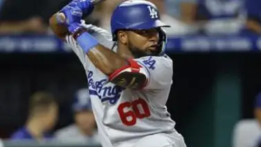 MLB: Los Dodgers toman una decisión con el venezolano Yonny Hernández MLB: Los Dodgers toman una decisión con el venezolano Yonny Hernández