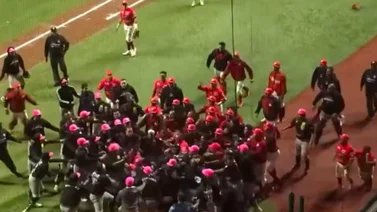 LMB: se volvieron a dar, Diablos Rojos de México y Mariachis de Guadalajara tuvieron nueva batalla campal