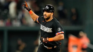 MLB: Anthony Santander dejó en terapia intensiva a los Yankees con par de joyitas (+Video)