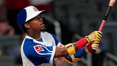 MLB: Ronald Acuña Jr. pegó jonrón para encaminar el 40-40 (+Video)