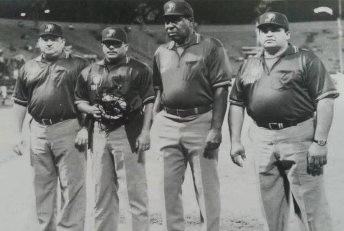 LVBP: Umpire agredido responde a Yorvit Torrealba y da su versión de los hechos 