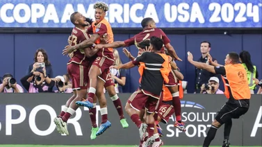 Esposa de jugador Vinotinto se proclama campeona en Voleibol (+Detalles)