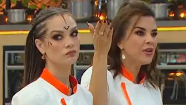 ¡Tensión en Telemundo! La cocina de "Top Chef VIP 3" se pone caliente con las opiniones de Alicia Machado y Carolina Tejera ¡Tensión en Telemundo! La cocina de "Top Chef VIP 3" se pone caliente con las opiniones de Alicia Machado y Carolina Tejera