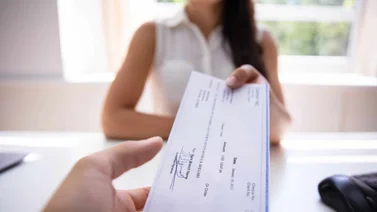 EEUU | ¿En cuánto tiempo se hace efectivo un cheque depositado en Estados Unidos?