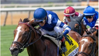 Estrella puertorriqueña gana Stakes de gran forma