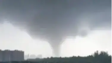 Beryl toca tierra en Houston como huracán categoría 1: Se activan alertas de tornado para la costa Beryl toca tierra en Houston como huracán categoría 1: Se activan alertas de tornado para la costa