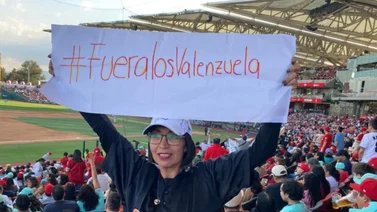 Fanáticos mexicanos protestan en contra de Fernando Valenzuela: ¿Qué hizo? (+Video)