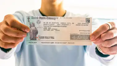 Conoce los requisitos para recibir el cheque de estímulo de $12.000 dólares del IRS Conoce los requisitos para recibir el cheque de estímulo de $12.000 dólares del IRS