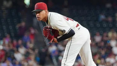 MLB: Yilber Díaz alcanza esta histórica hazaña en su debut en las Grandes Ligas (+video)