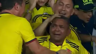 Padre de Luis Díaz fue captado muy molesto con un seguidor que le pidió una foto en plena Copa América 2024 (+Video) Padre de Luis Díaz fue captado muy molesto con un seguidor que le pidió una foto en plena Copa América 2024 (+Video)