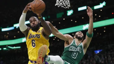 ¡Fin a la discusión! Este es el mejor equipo de la historia de la NBA... Según las matemáticas