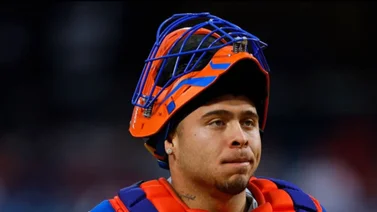 MLB: Francisco Álvarez vuelve a hacer gala de su brazalete (+video)