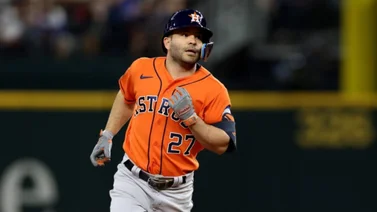 MLB: ¿Cuántos extrabases conectó José Altuve en la primera mitad de temporada? (+Video)