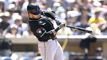 MLB: Eugenio Suárez sigue inspirado y vuelve a volarse la barda (+Video) MLB: Eugenio Suárez sigue inspirado y vuelve a volarse la barda (+Video)
