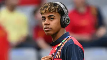 Lamine Yamal rompe el silencio sobre sus comparaciones con Lionel Messi: “No quería comparaciones” (+Video) Lamine Yamal rompe el silencio sobre sus comparaciones con Lionel Messi: “No quería comparaciones” (+Video)